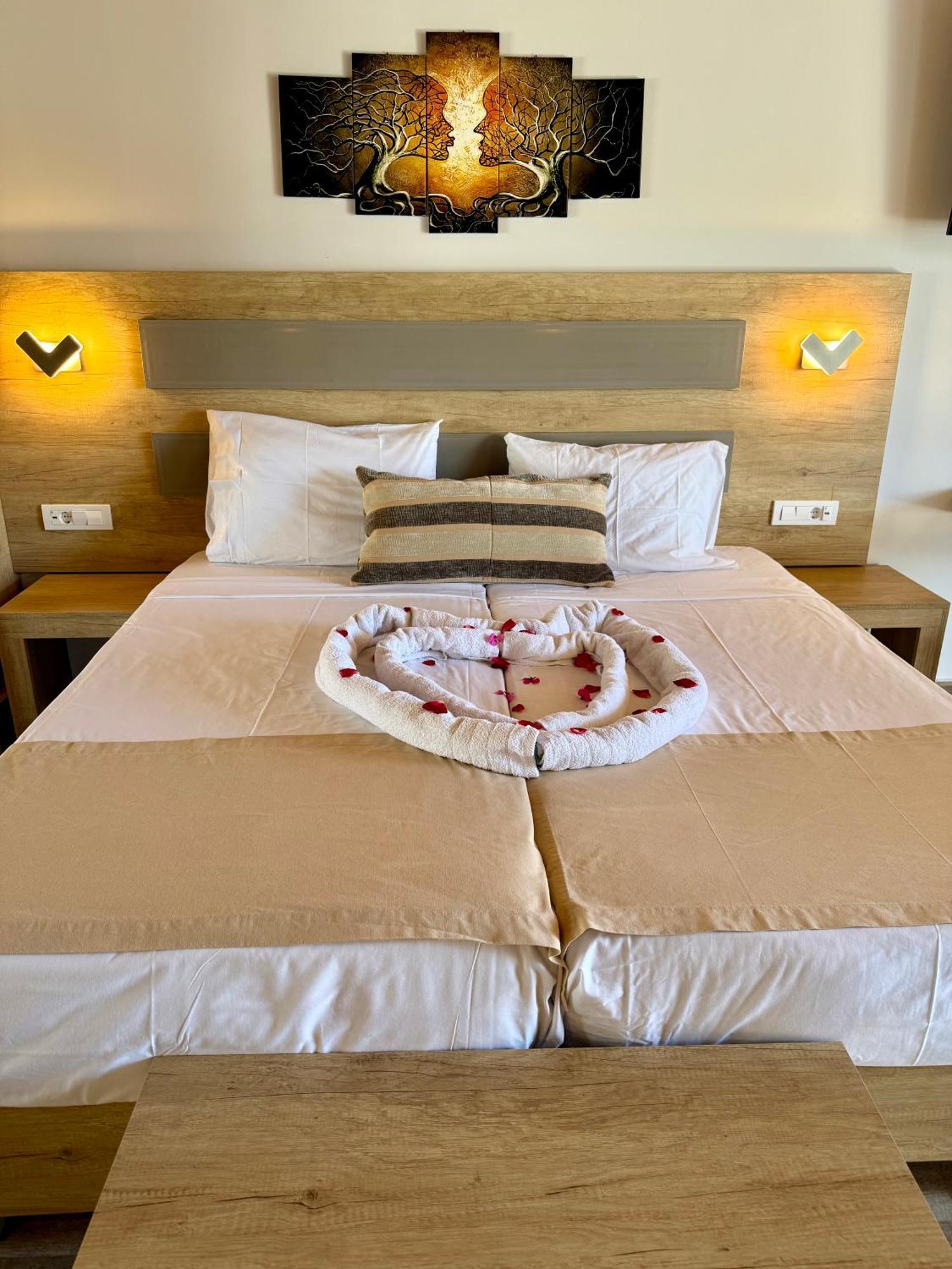 Aparthotel Paradise